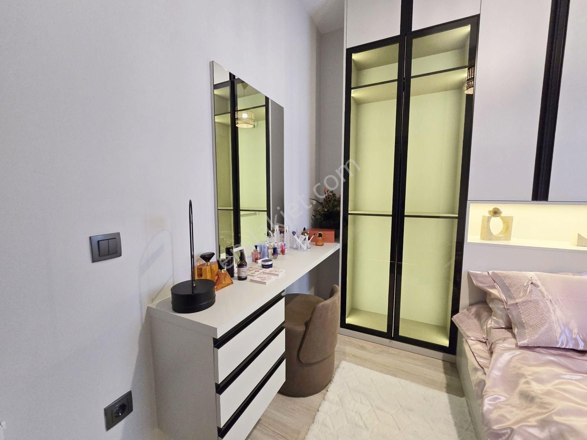 Sarıçam Ertuğrul Gazi'de Açık Kapalı Otoparklı 1.sınıf İşçilikli Süper Lüks Suit Daireler - Görsel 8