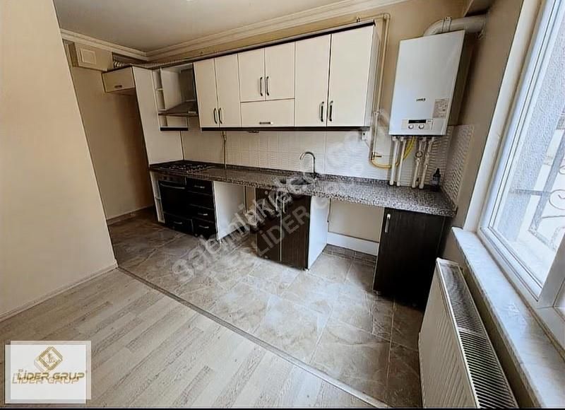 Eslider Emlkatan Satılık 1+1