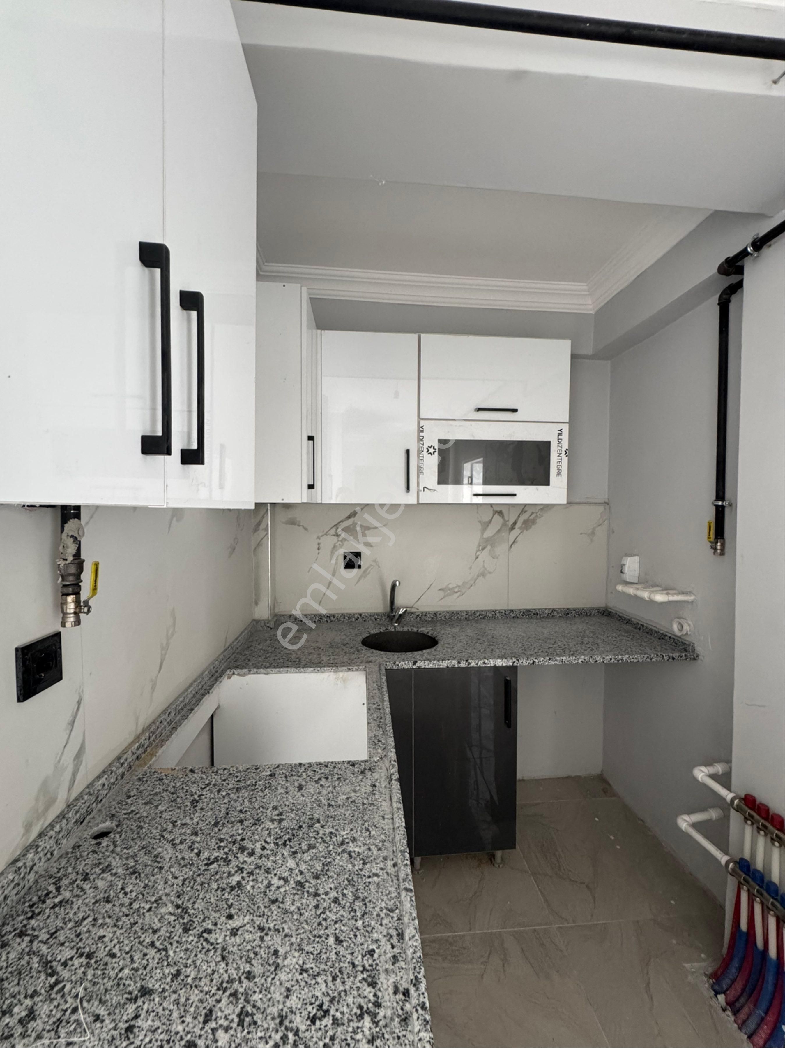 Conker İnşaat Emlak’tan Şarhöyük Mahallesi 2+0 Kiralık Daire - Görsel 13