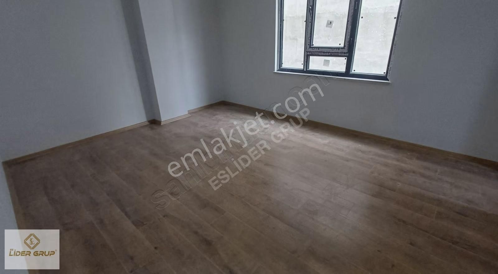 Eslider Emlaktan Çamlıcada 3+1 - Görsel 11