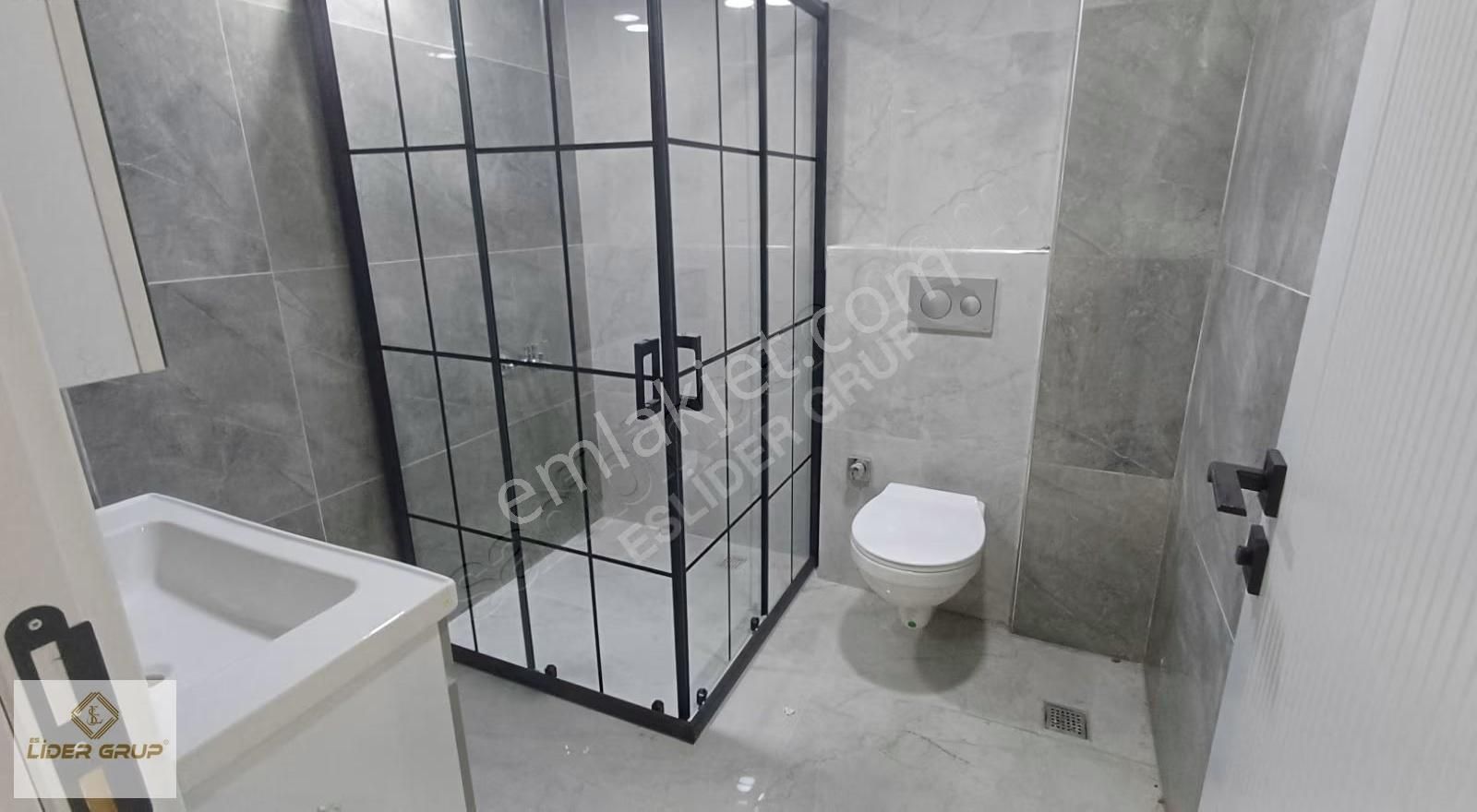 Eslider Emlaktan Çamlıcada 3+1 - Görsel 23