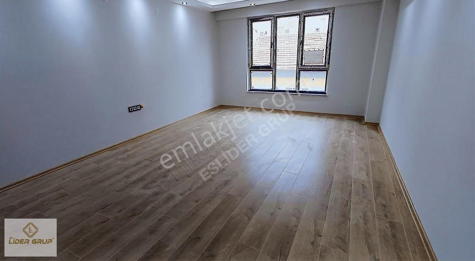 Eslider Emlaktan Çamlıcada 3+1 - Görsel 13