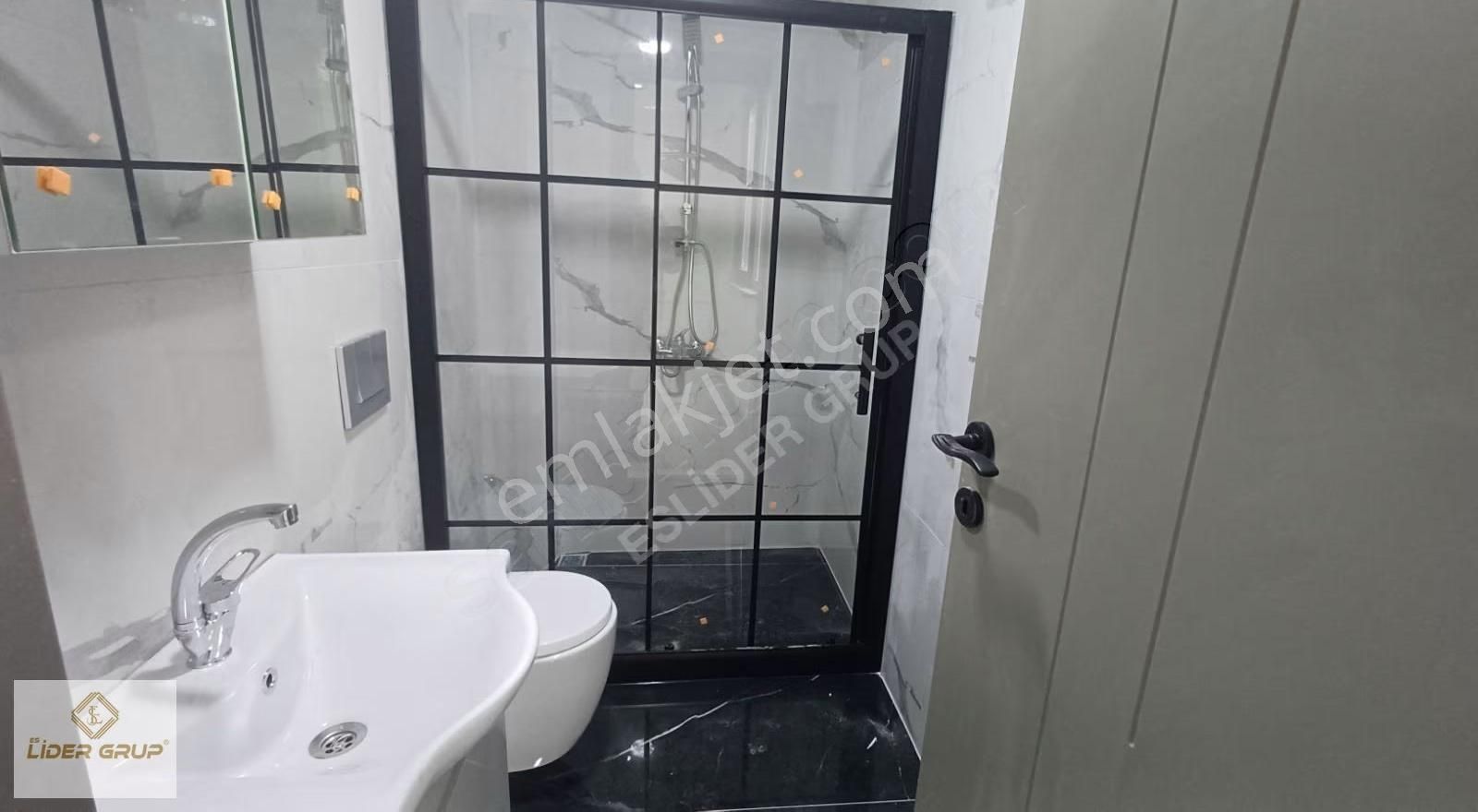 Eslider Emlaktan Çamlıcada 3+1 - Görsel 17