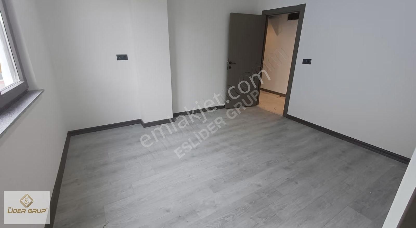 Eslider Emlaktan Çamlıcada 3+1 - Görsel 14