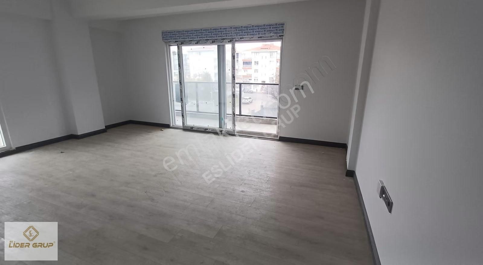 Eslider Emlaktan Batıkentde 3+1 - Görsel 7