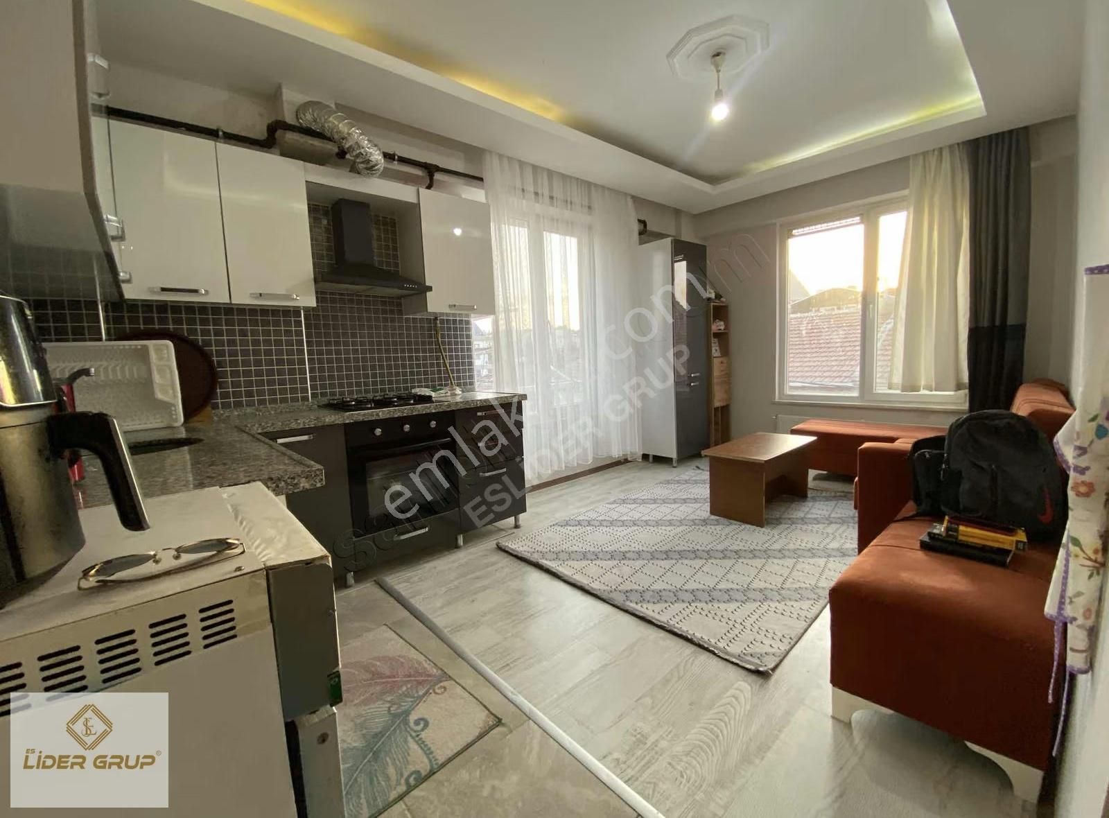 [eslider] Çankaya Mh. Özel Garajlı Satılık 2+1