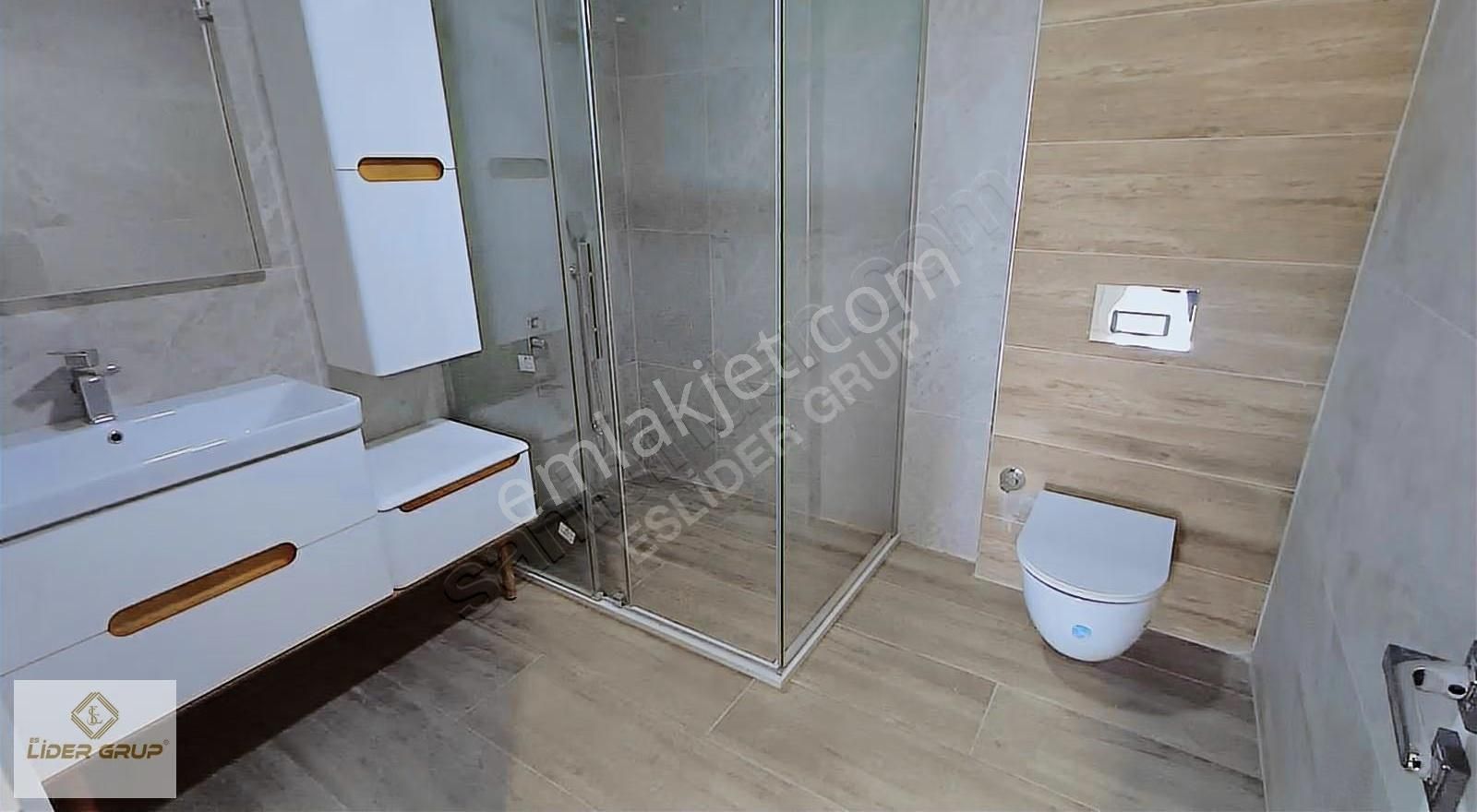 Eslider Emlaktan Çamlıcada 3+1 - Görsel 25