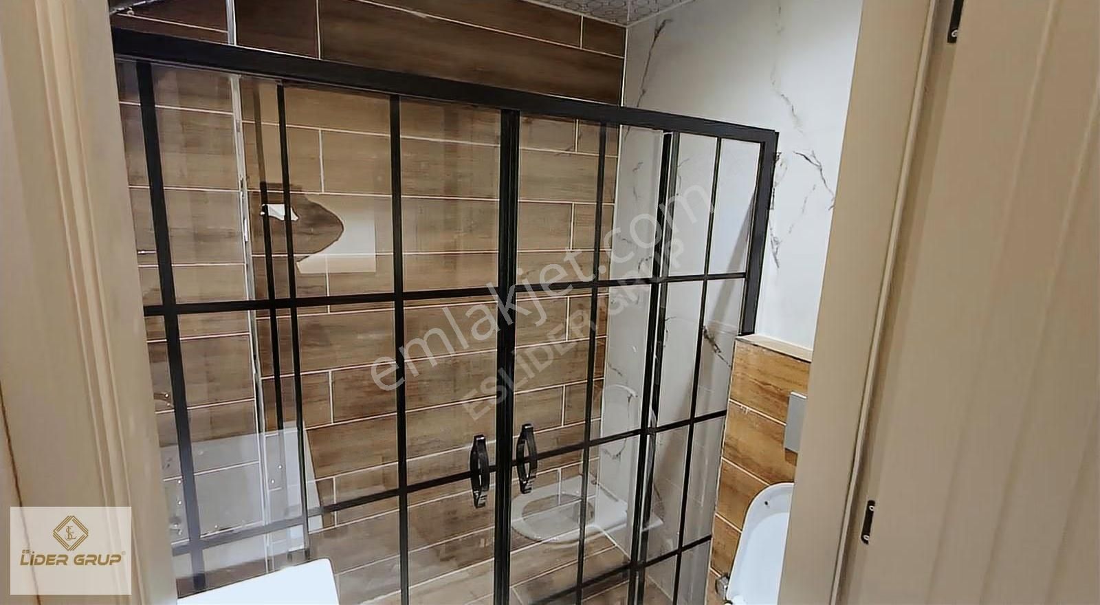 Eslider Emlaktan Çamlıcada 3+1 - Görsel 23