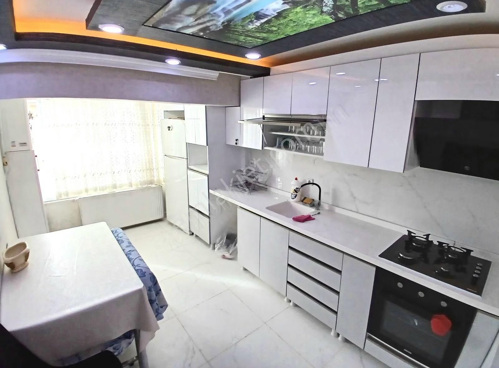 Menderes Mahallesi_ Ultra Lüx Yapılı/masrafsız 5+1 Teras Daire