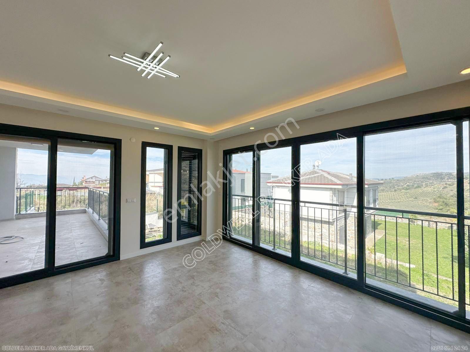 Yaylaköy'de Deniz Manzaralı, Müstakil 7+1 Villa - Görsel 3