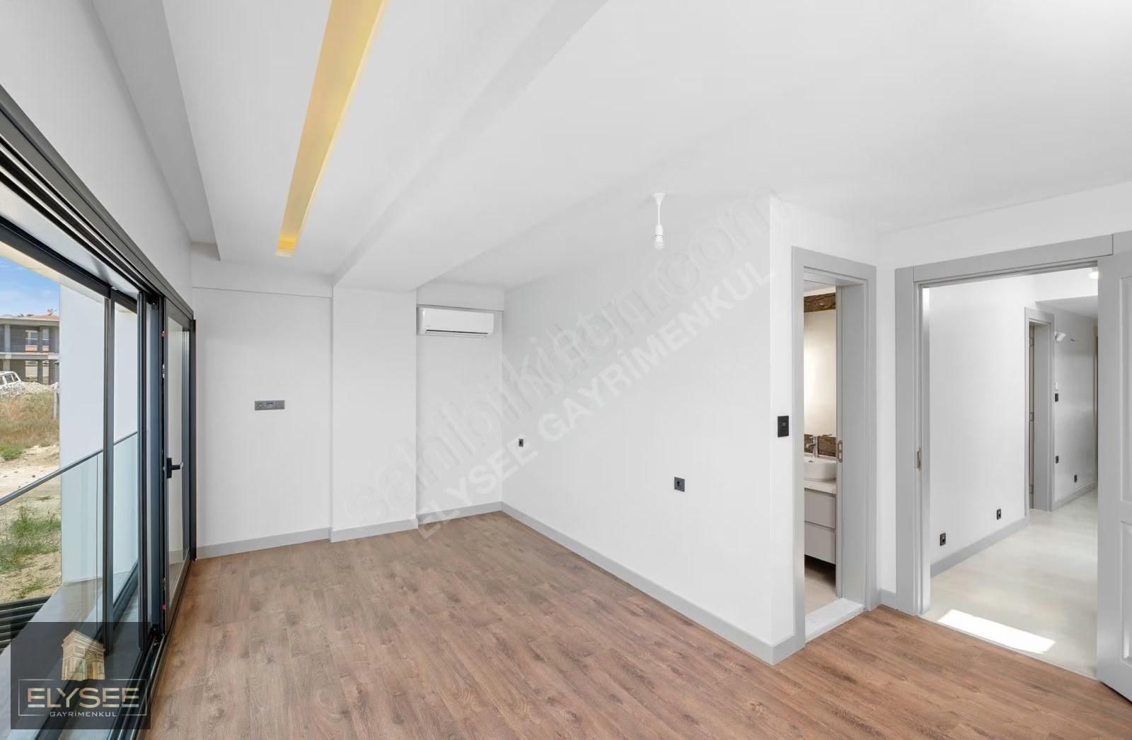 Soğucakta 4+1, Özel Havuzlu, Akıllı Ev Sistemli Deniz Manzaralı - Görsel 25