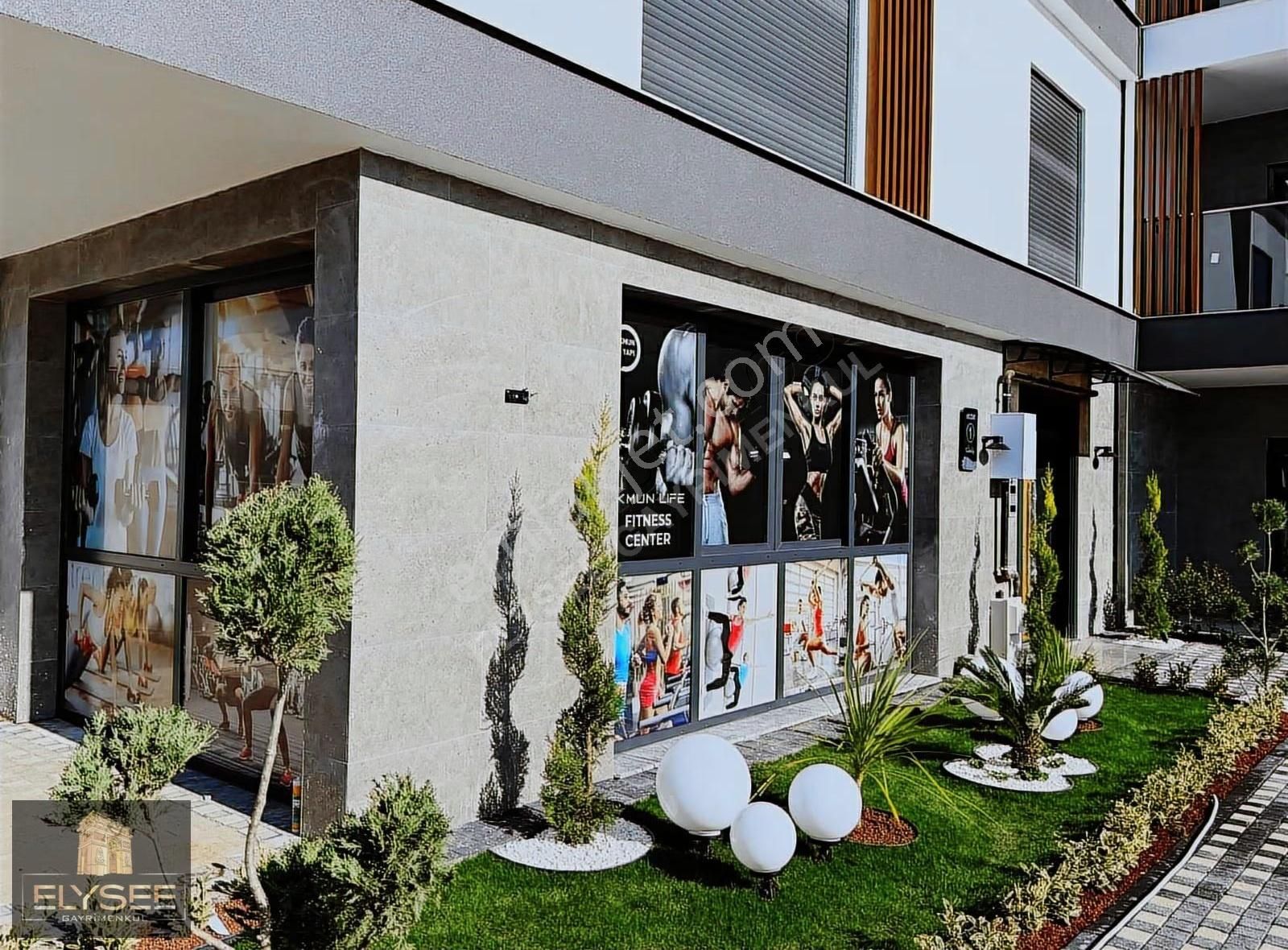 Kuşadası'nda Güvenlikli Havuzlu Sitede Ultra Lüks 2+1sıfır Daire - Görsel 11