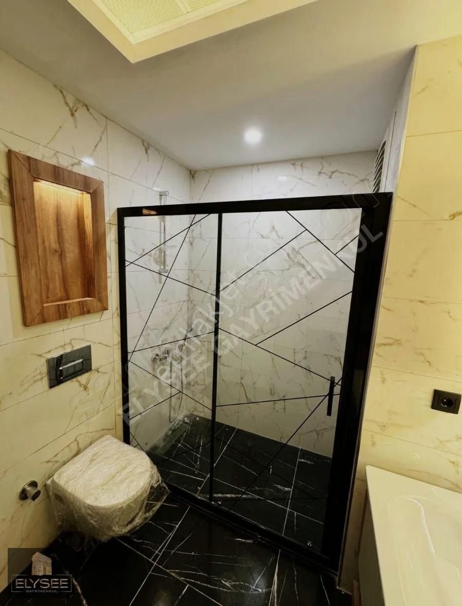 Kuşadası'nda Güvenlikli Havuzlu Sitede Ultra Lüks 2+1sıfır Daire - Görsel 21