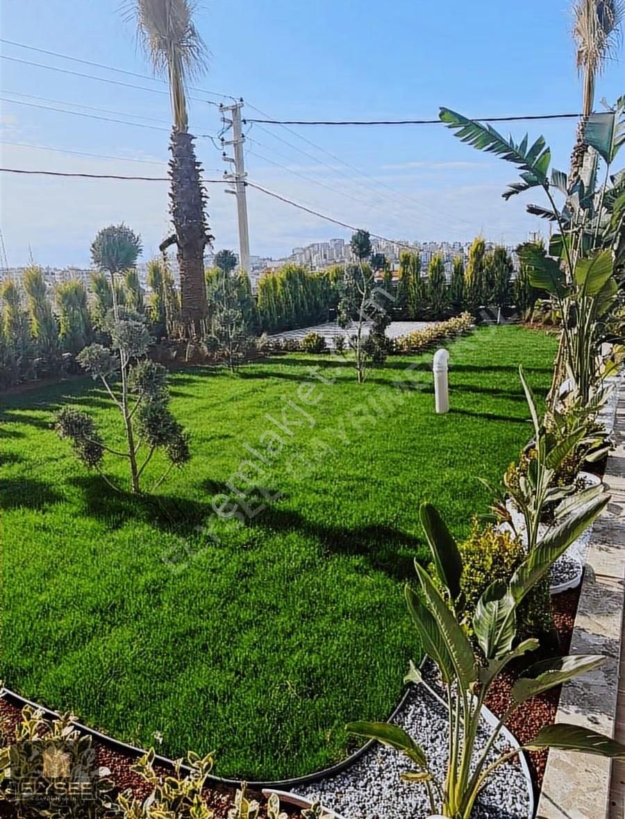 Kuşadası'nda Güvenlikli Havuzlu Sitede Ultra Lüks 2+1sıfır Daire - Görsel 29