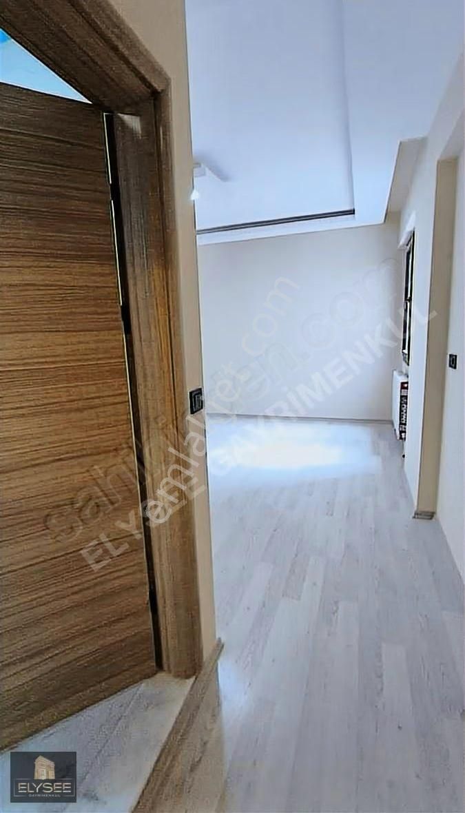 Davutlar Merkezde 140 M² Acil Satılık 2+1 Daire - Görsel 30