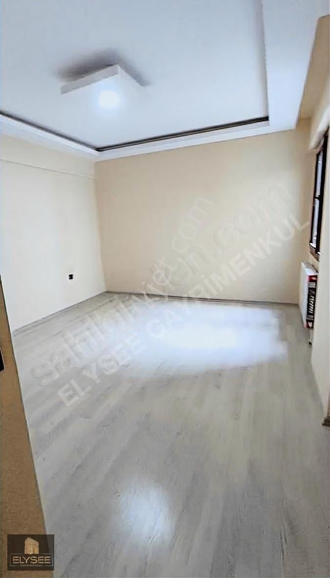 Davutlar Merkezde 140 M² Acil Satılık 2+1 Daire - Görsel 19