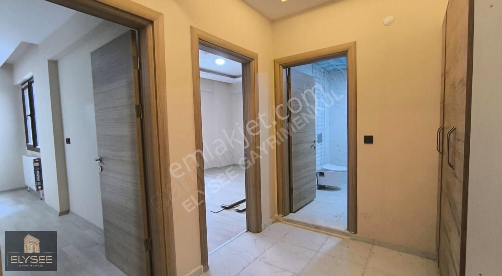 Davutlar Merkezde 140 M² Acil Satılık 2+1 Daire - Görsel 10