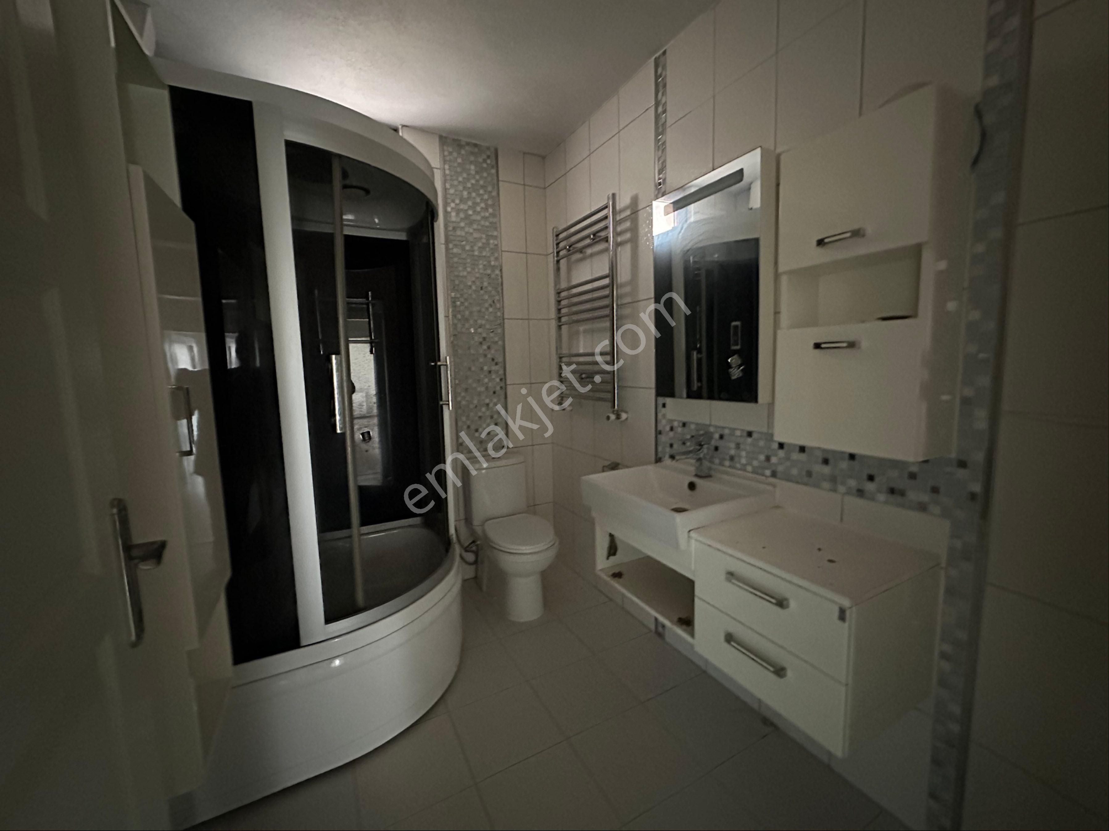 Roma' Dan Yeni Mahalle' De Site İçi Kiralık Daire - Görsel 13