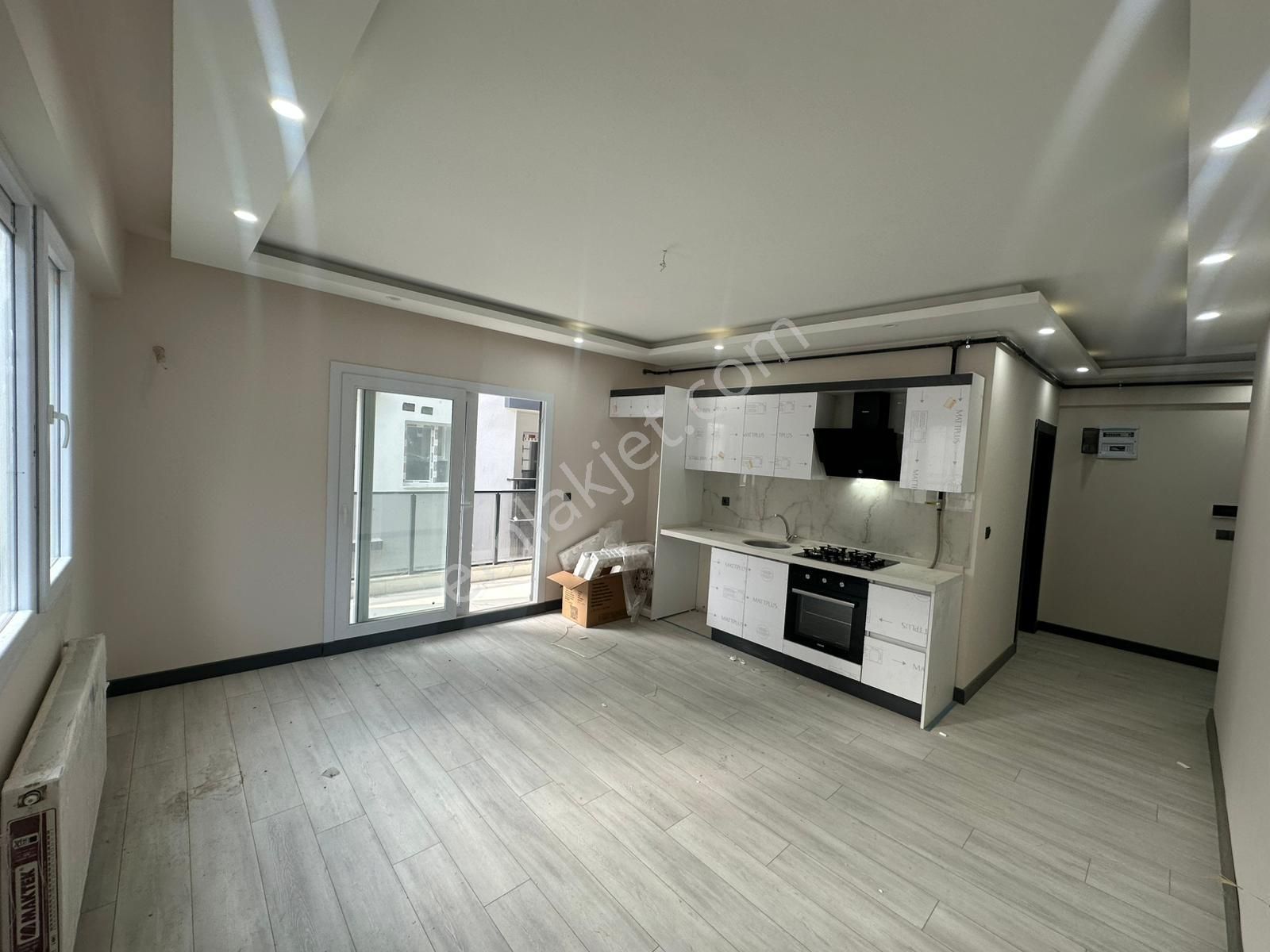 Binax Bakırçay Gayrimenkulden Sıfır Doğalgazlı 1+1 Daire - Görsel 21