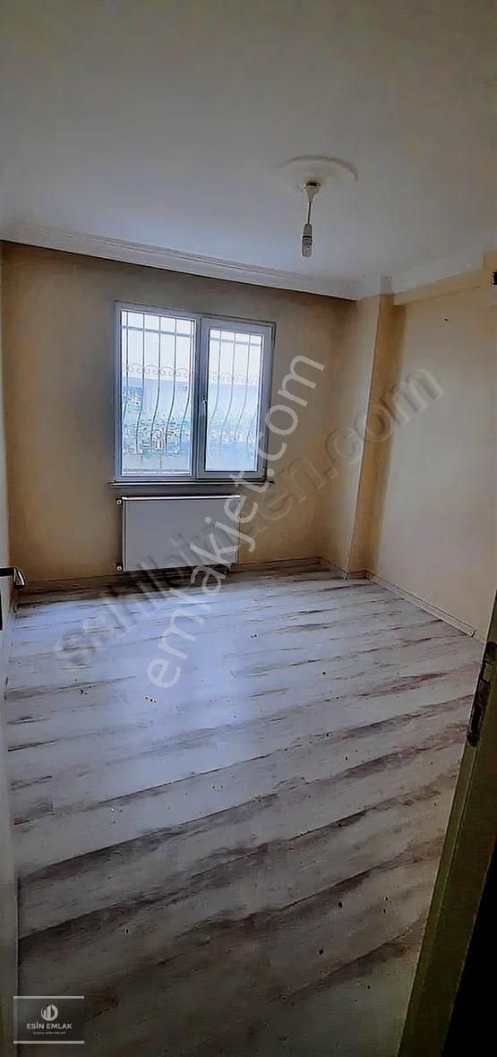 Kazım Karabekir 2+1 Yüksek Giriş Caddeye Yakın Satılık Daire - Görsel 2