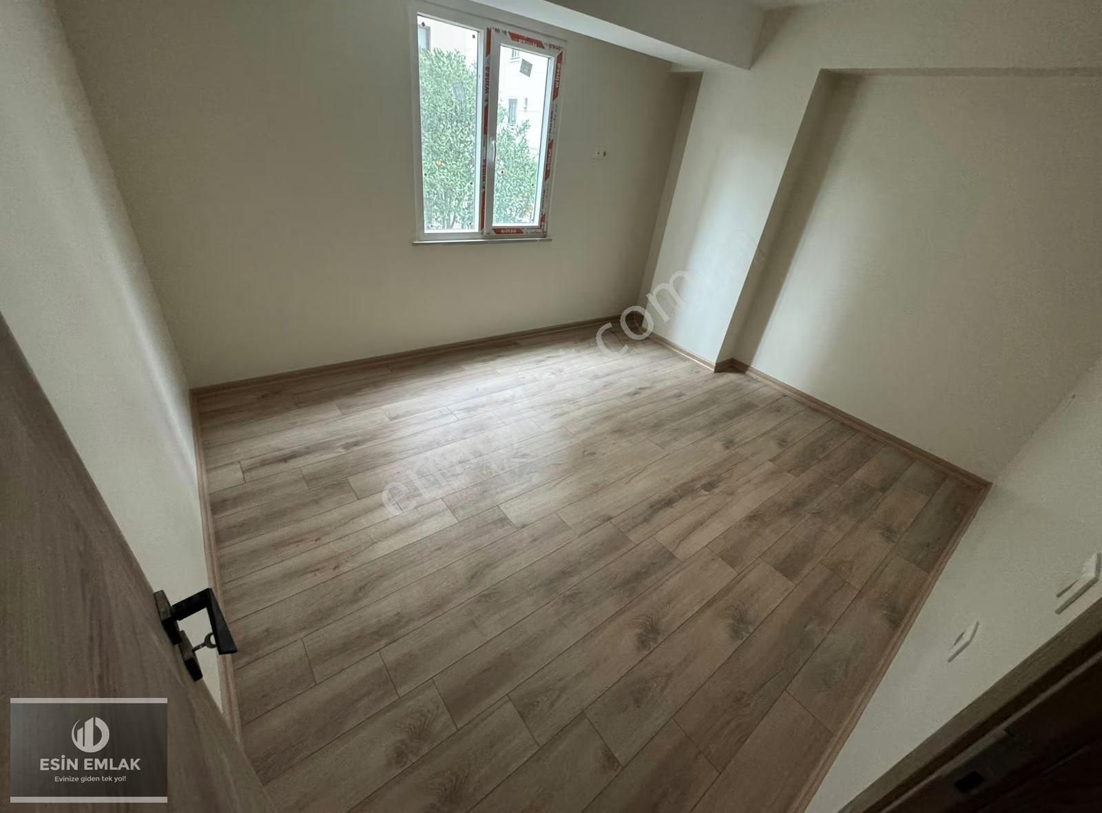 Pendikte Marmaraya 5 Dakika Yürüme Mesafesinde Sıfır Kiralık 2+1 - Görsel 26