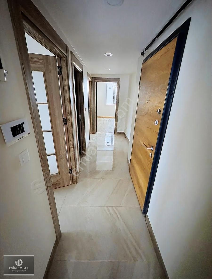 Pendikte Marmaraya 5 Dakika Yürüme Mesafesinde Sıfır Kiralık 2+1 - Görsel 23