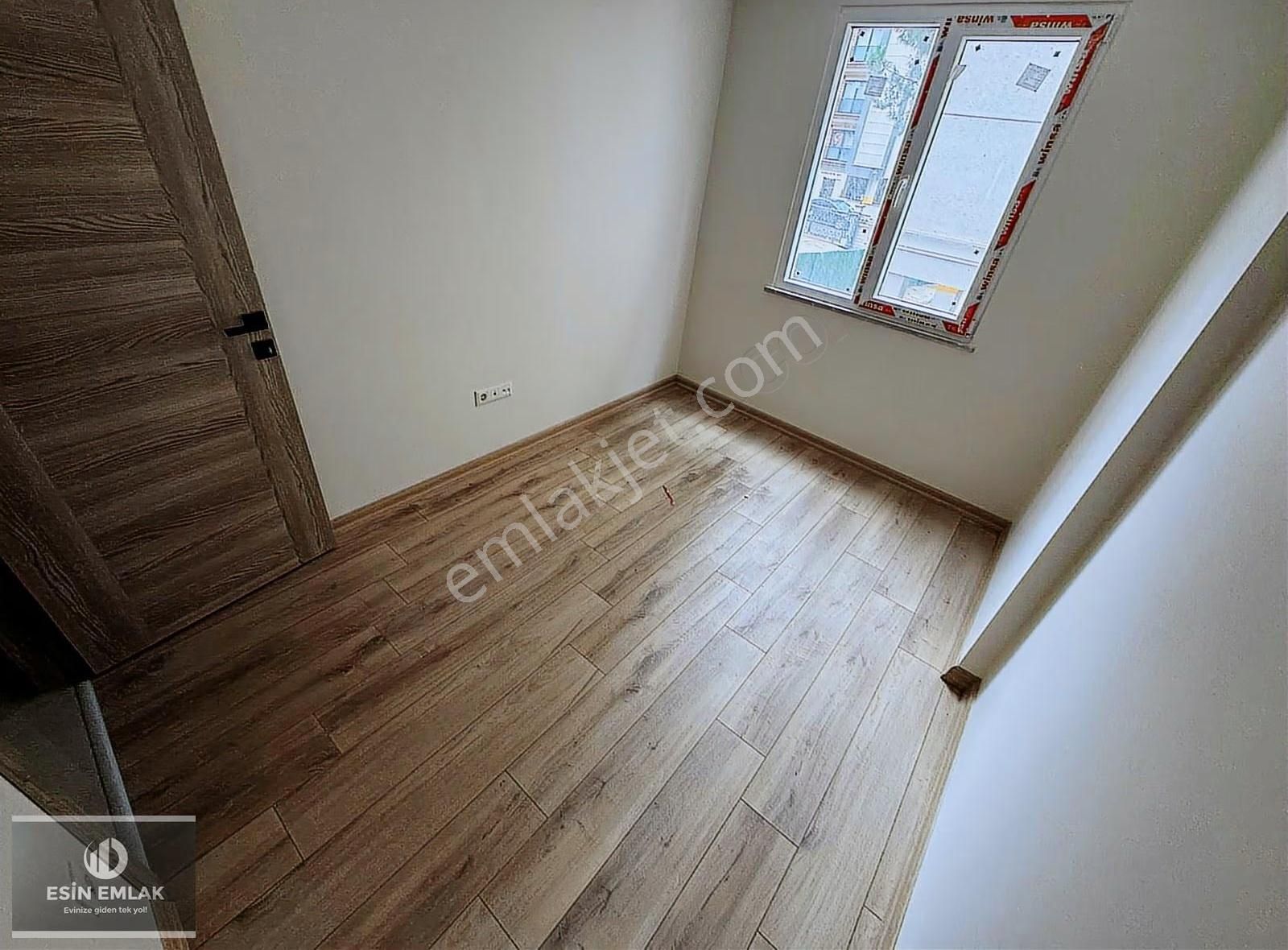 Pendikte Marmaraya 5 Dakika Yürüme Mesafesinde Sıfır Kiralık 2+1 - Görsel 33