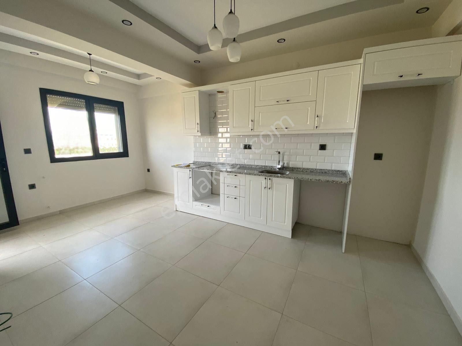 Aydın/didim/hisar Mh Asansörlü Binada Satılık 2+1 Daire