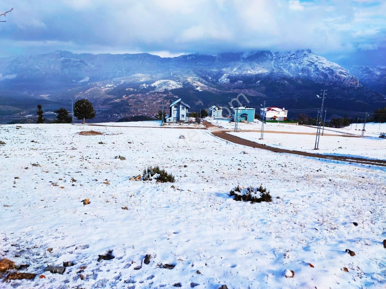 Kar Emlaktan Yenikonacık Bozkırlı Mevkiinde 360 M2 Satılık Arsa - Görsel 13