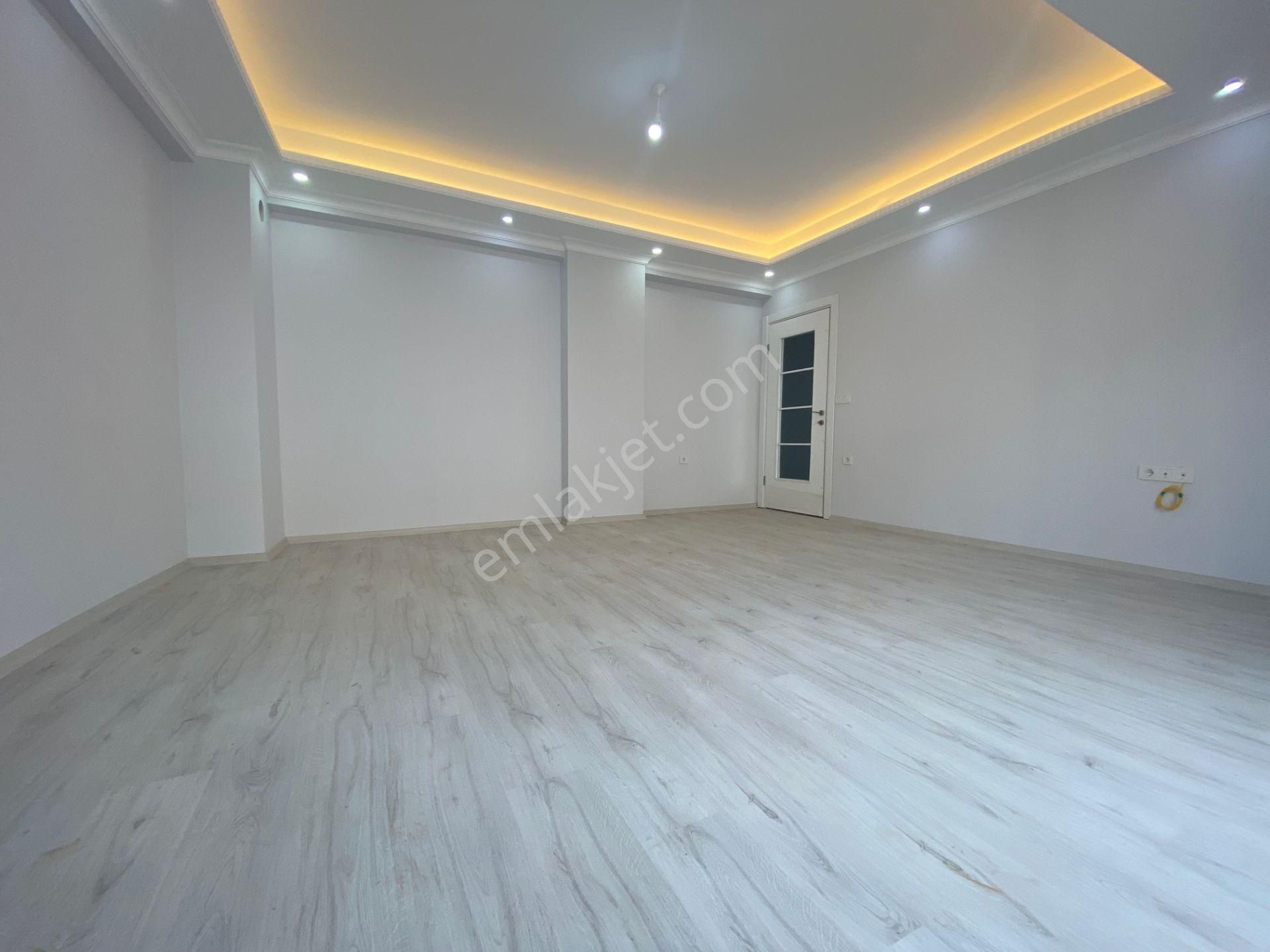 Avrupa Emlak Tan Esenler Fatih Mah 120 M² 3+1 1.normal Kat,yeni Bina,çift Banyolu,tek Daire Üzeri - Görsel 2