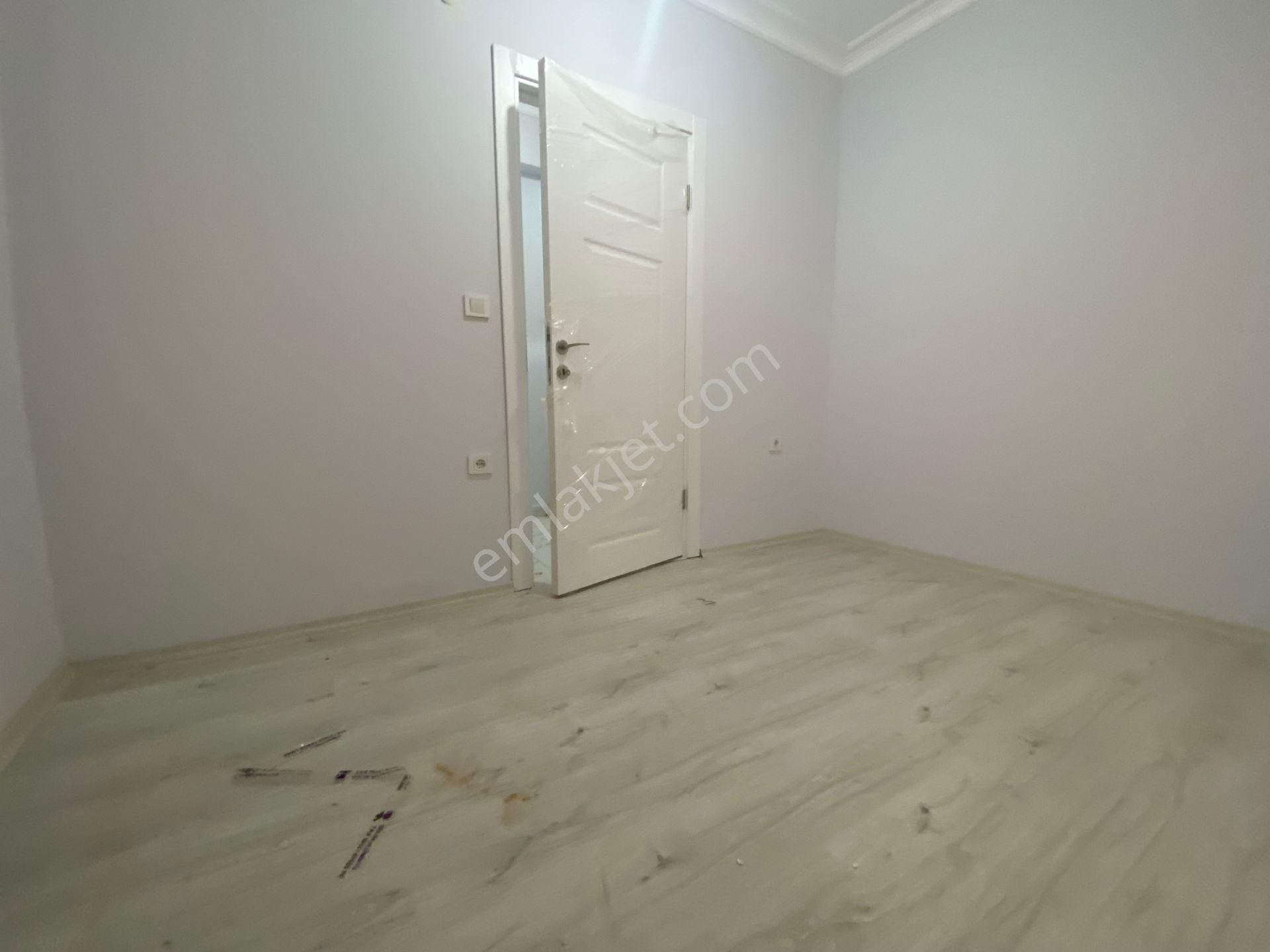 Avrupa Emlak Tan Esenler Fatih Mah 120 M² 3+1 1.normal Kat,yeni Bina,çift Banyolu,tek Daire Üzeri - Görsel 10