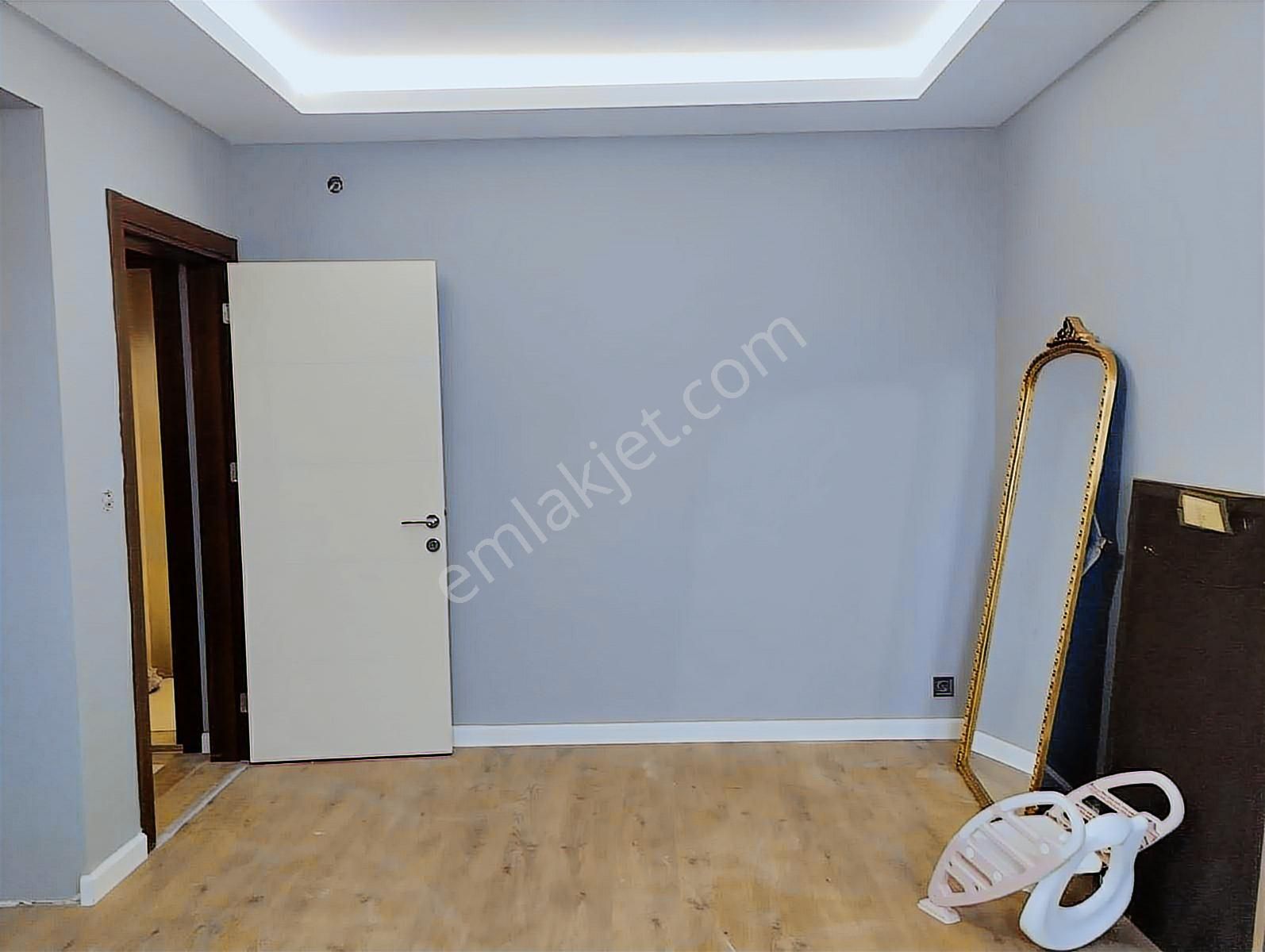 Demirci Merkezde Özel Yapım Türk Hamamı 4+1 Kiralik Daire - Görsel 9