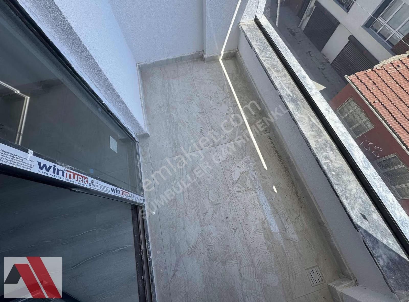 Sümbüller'den Sırma Yakını İskanlı Ara Kat Balkonlu Fırsat 1+1 - Görsel 8