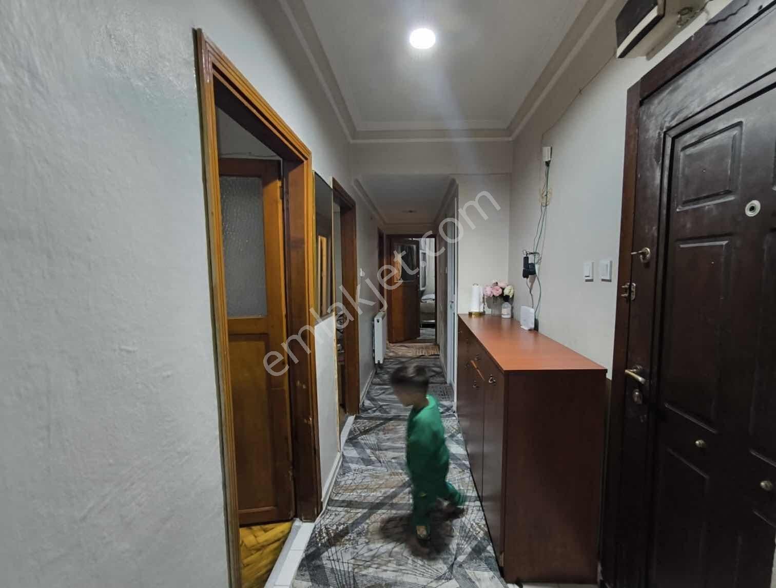 Uzunoğlu Emlak Tan Güngören G.tepe Mah.3+1 Y.giriş Hisseli Daire - Görsel 4