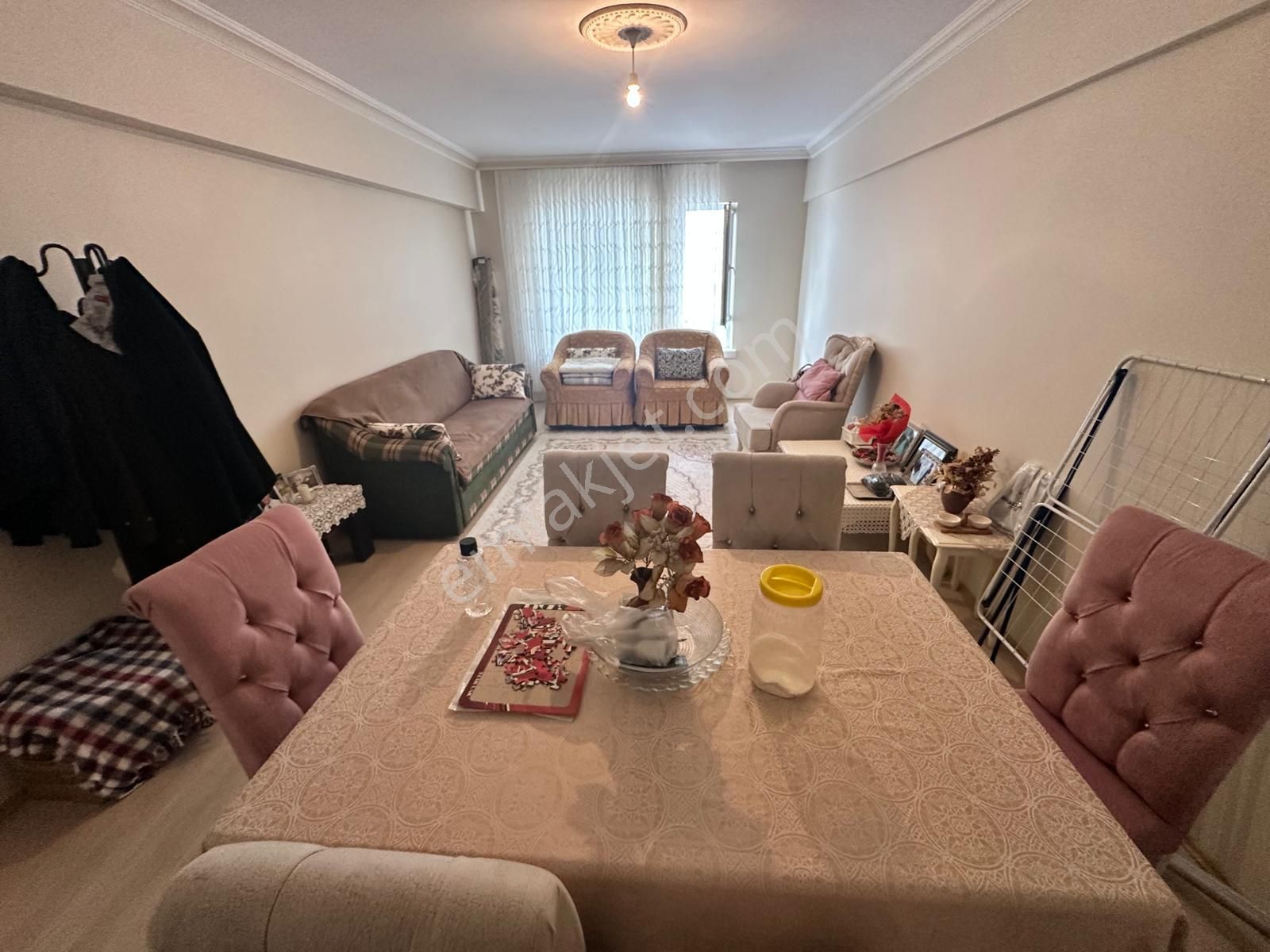 Alsancak Mah. Halk Ekmek Yanı Geniş M2 3+1 Satılık Daire - Görsel 2