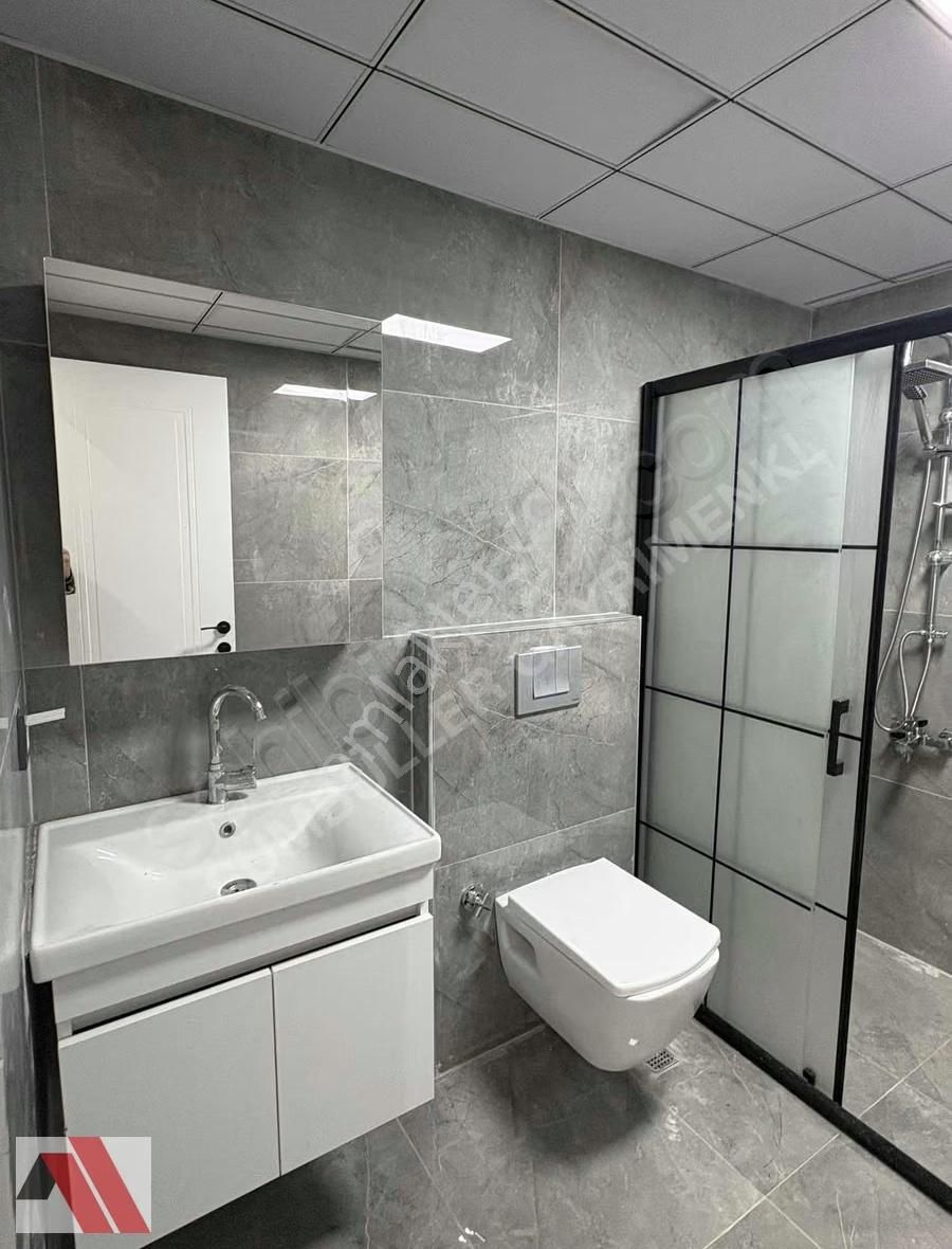 Sümbüller'den Köşe Konumda Giyinme Odalı Geniş Lüx 3+1 Daire - Görsel 6