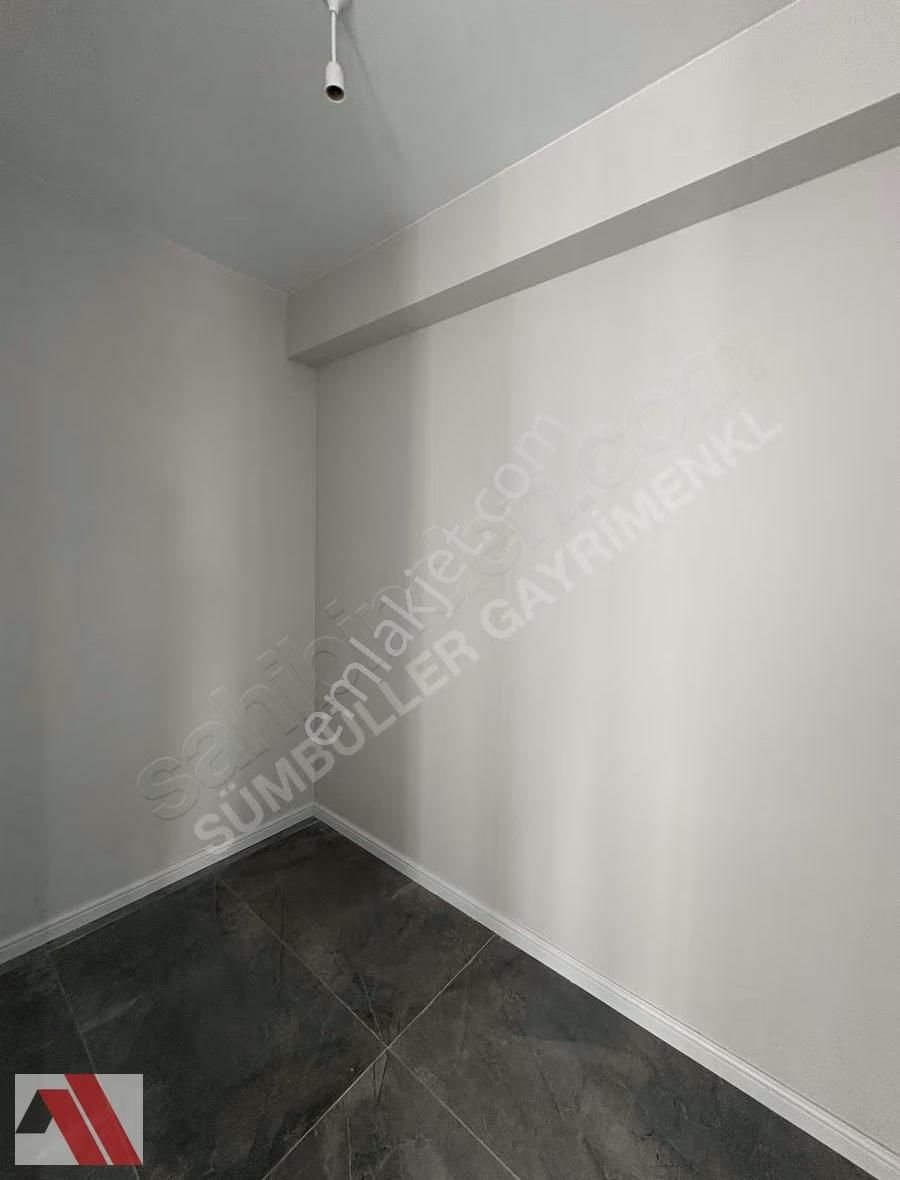 Sümbüller'den Köşe Konumda Giyinme Odalı Geniş Lüx 3+1 Daire - Görsel 12