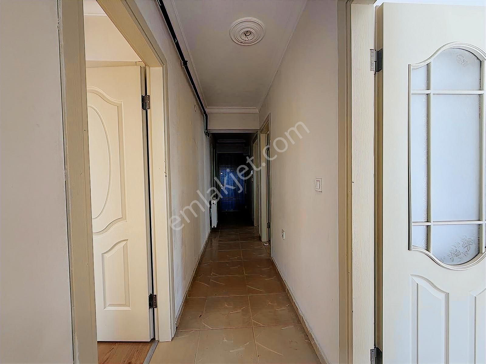 Remax Arma'dan Karşıyaka Yalı Mahallesinde 3+1 Kiralık Daire - Görsel 6