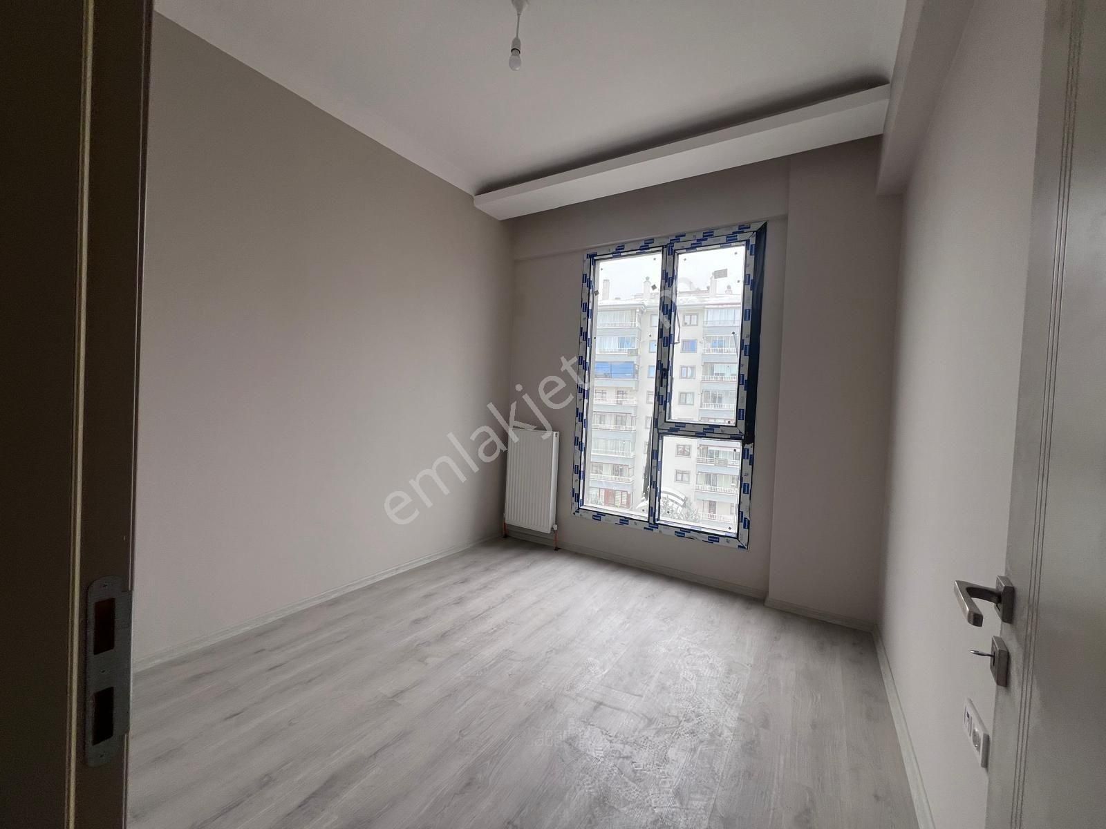 Redstone Castle Turgut Özal Mahallesi Kiralık 2+1 Daire - Görsel 13