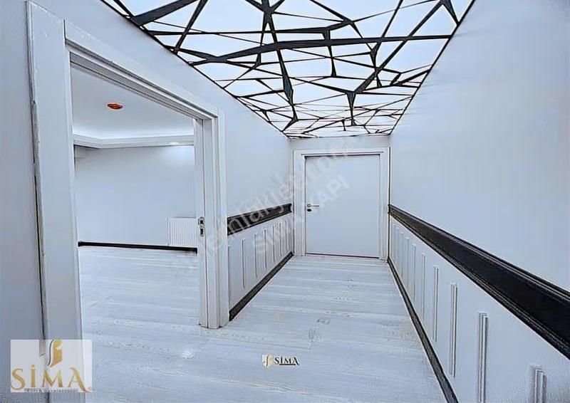 Metrobüsün Yürüme Mesafesi 5dk Tam Donanımlı Site İçerisinde 2+1 - Görsel 8