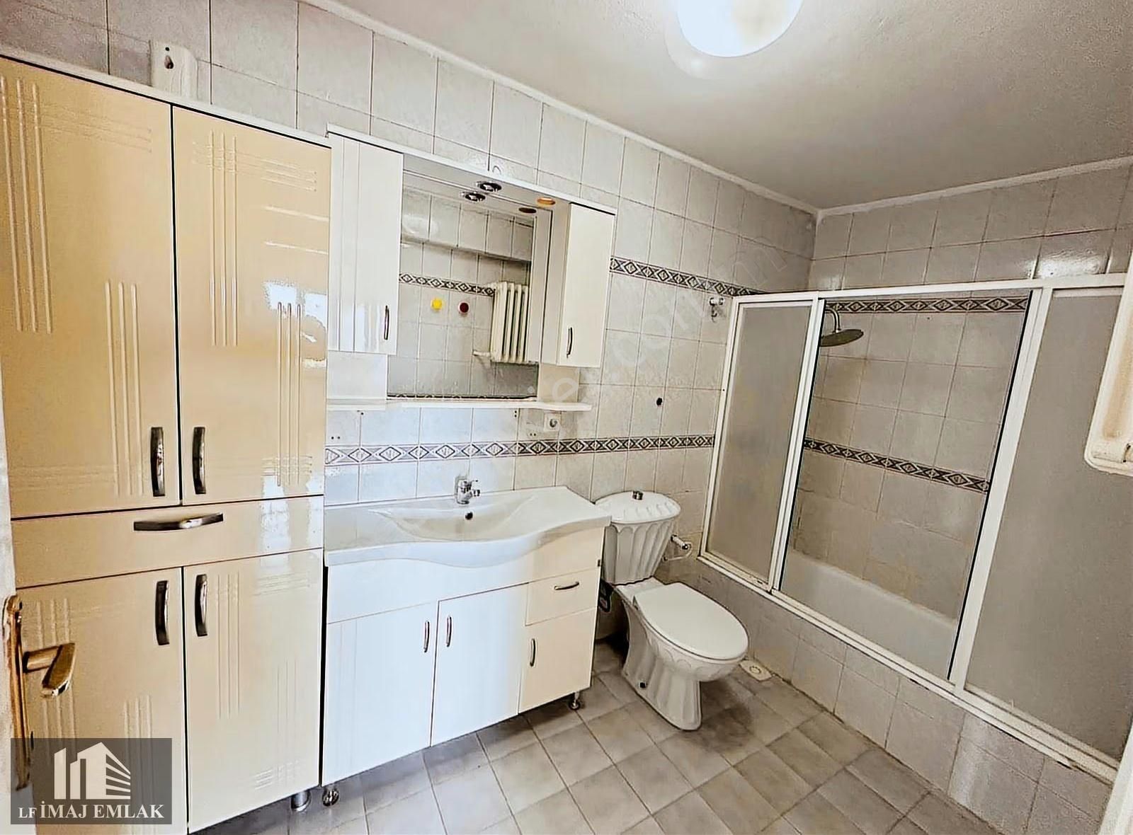 Bostancı Da 3+1 Güvenlikli Sitede 100 M2 Net Manzaralı Ferah - Görsel 24