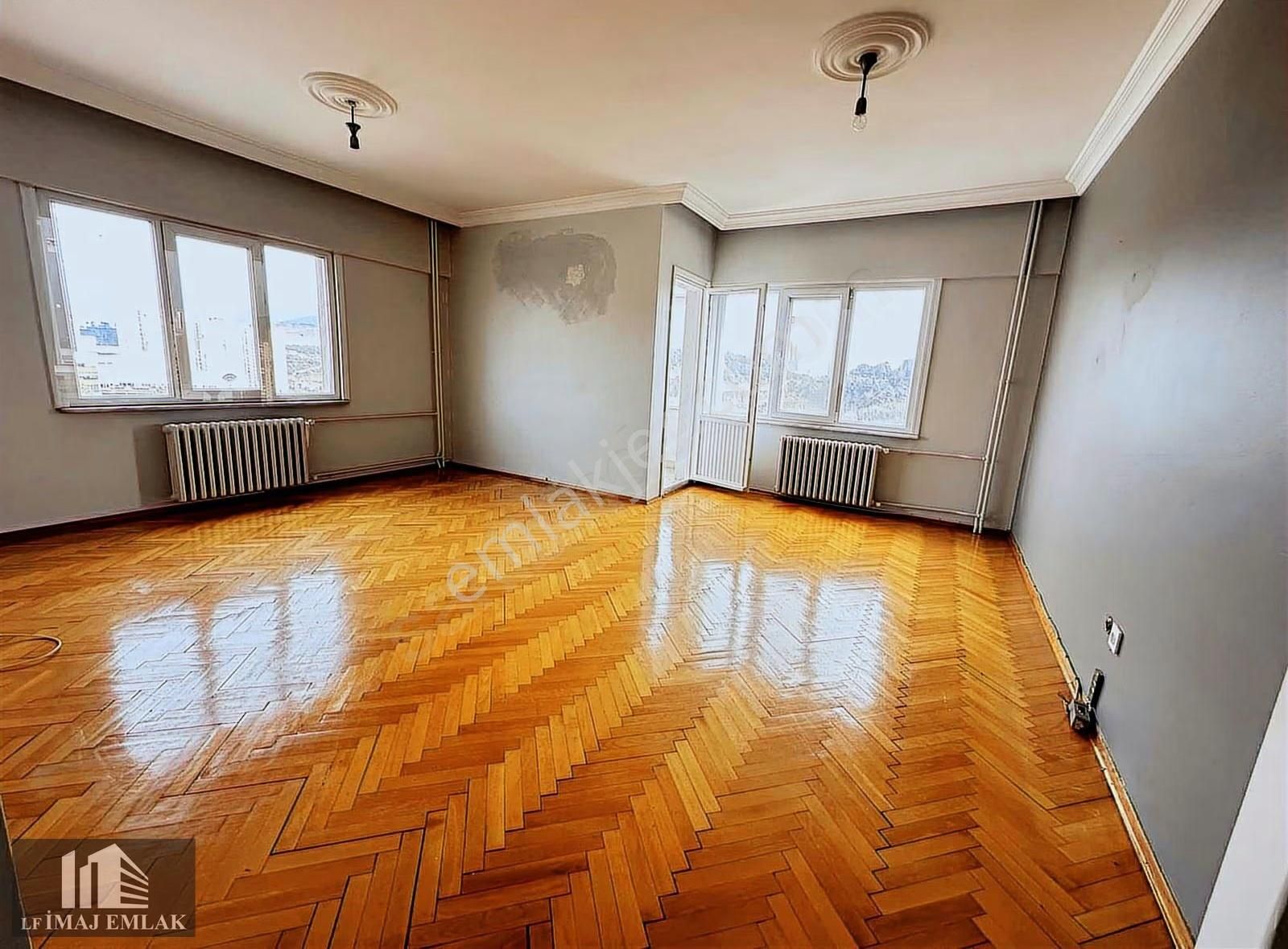 Bostancı Da 3+1 Güvenlikli Sitede 100 M2 Net Manzaralı Ferah - Görsel 11