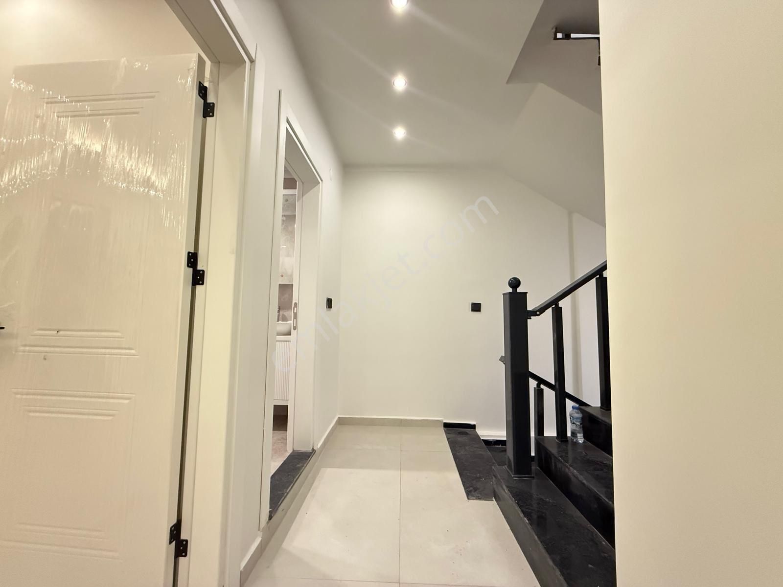 Didimde Fırsat Deniz Manzaralı 3+1 Teraslı Sıfır Villa - Görsel 10