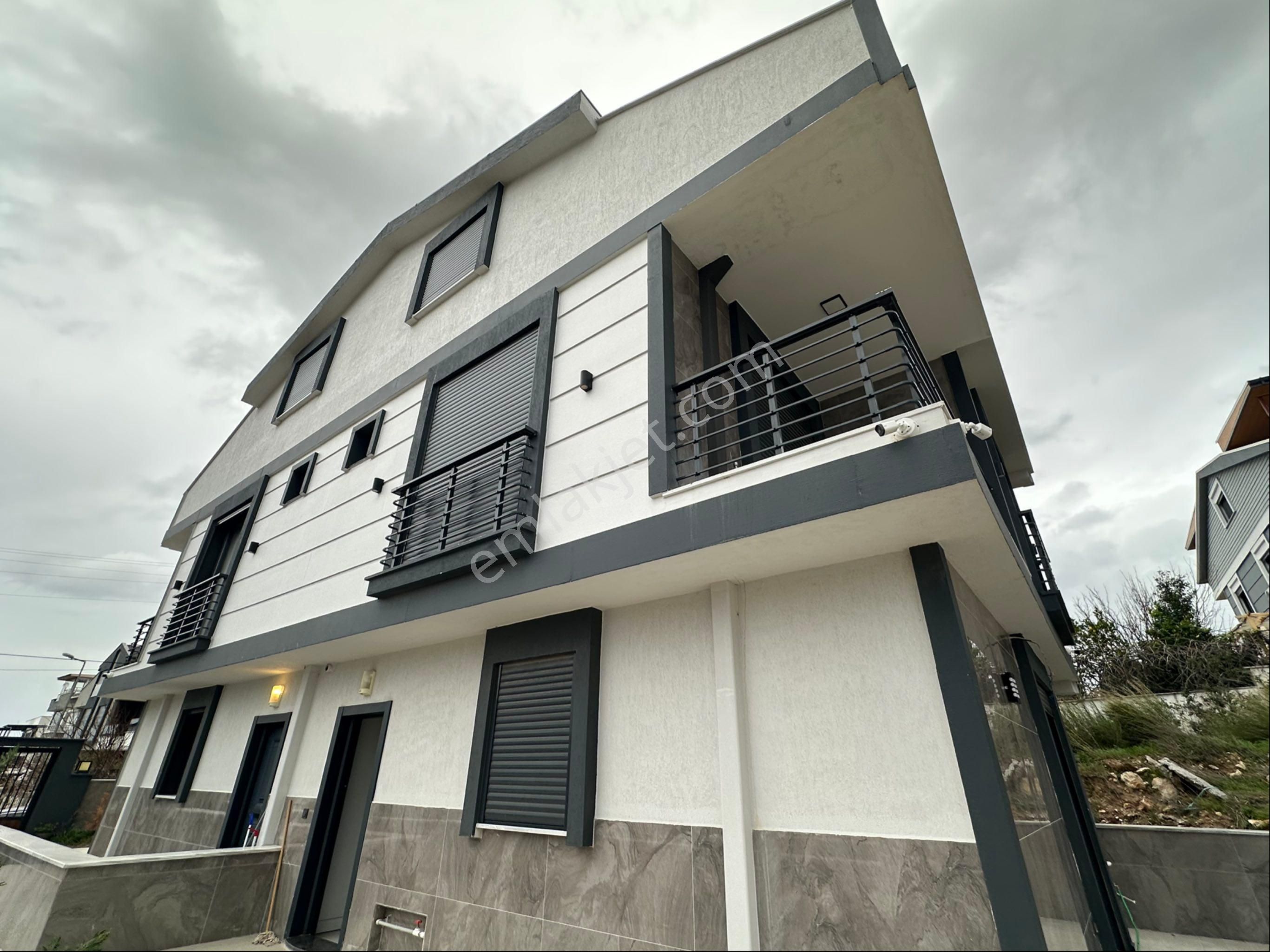 Didimde Fırsat Deniz Manzaralı 3+1 Teraslı Sıfır Villa - Görsel 2