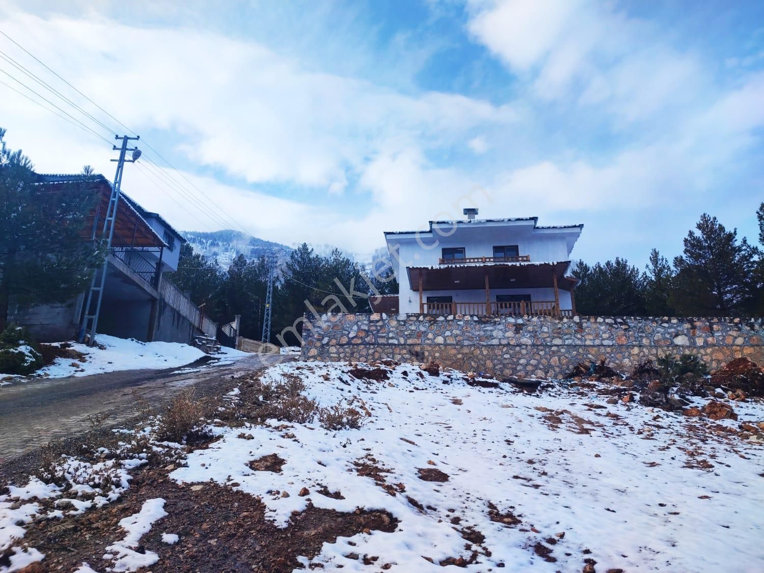 Kar Emlaktan Yenikonacık Bozkırlı Mevkiinde 370 M2 Satılık Arsa - Görsel 17