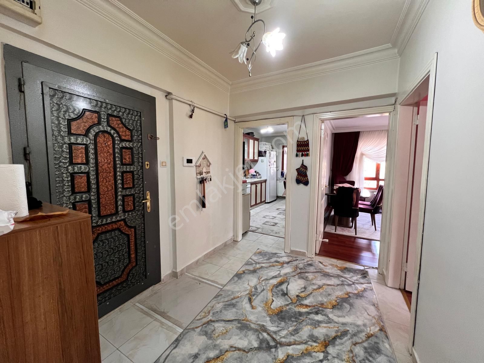 Kalecik Emlak'tan Ara Kat'da Güney Cephe Çift Balkonlu 3+1 - Görsel 15