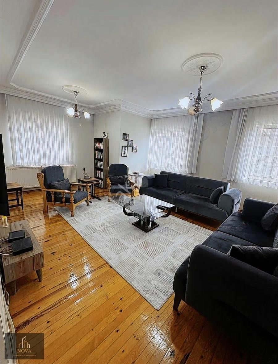 Novadan Fatih Caddesi Üzeri Arakat Satılık 3+1 Daire
