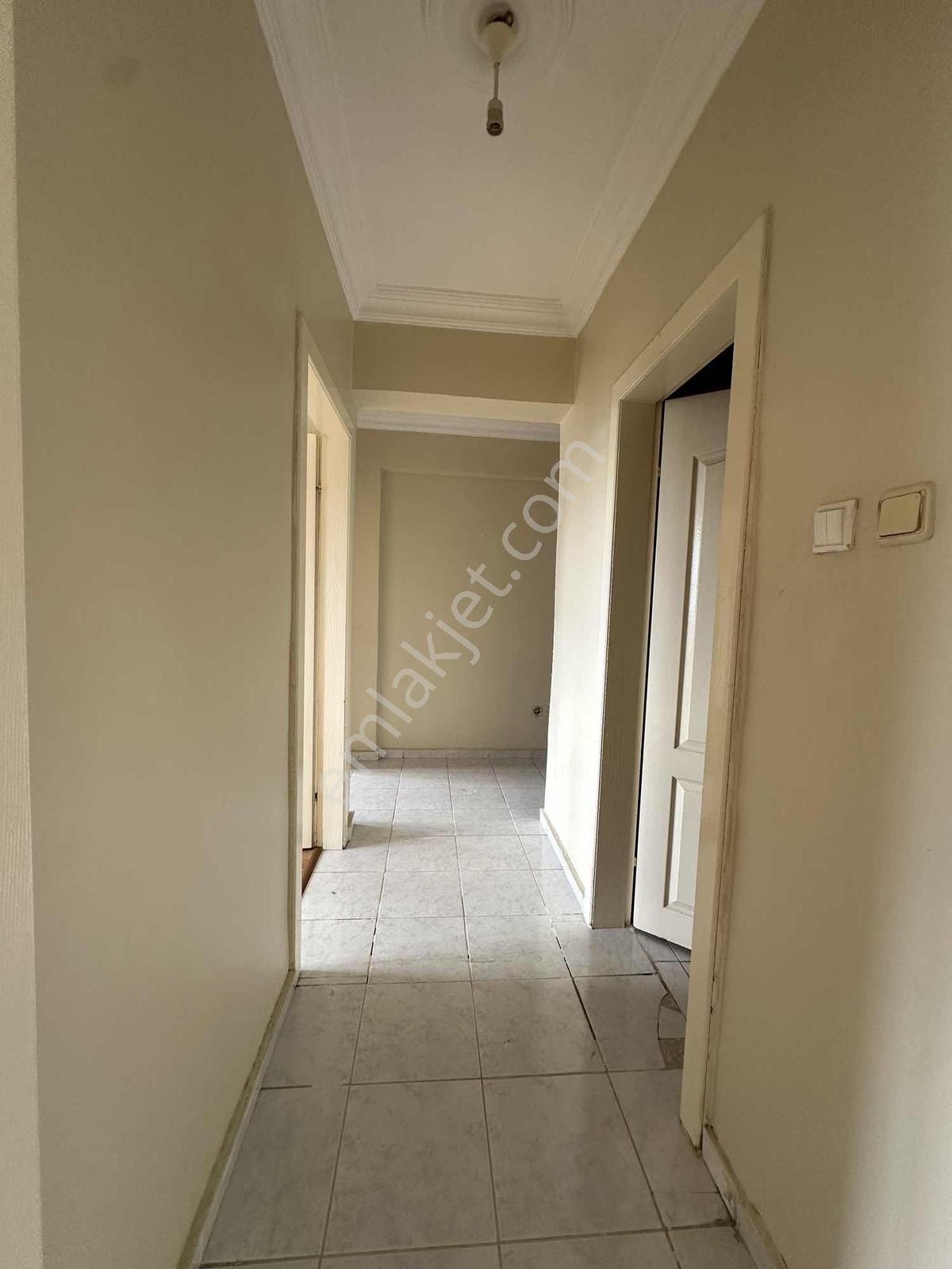 Muhittin 3+1 İskanlı Asansörlü Site İçinde Geniş Daire - Görsel 11