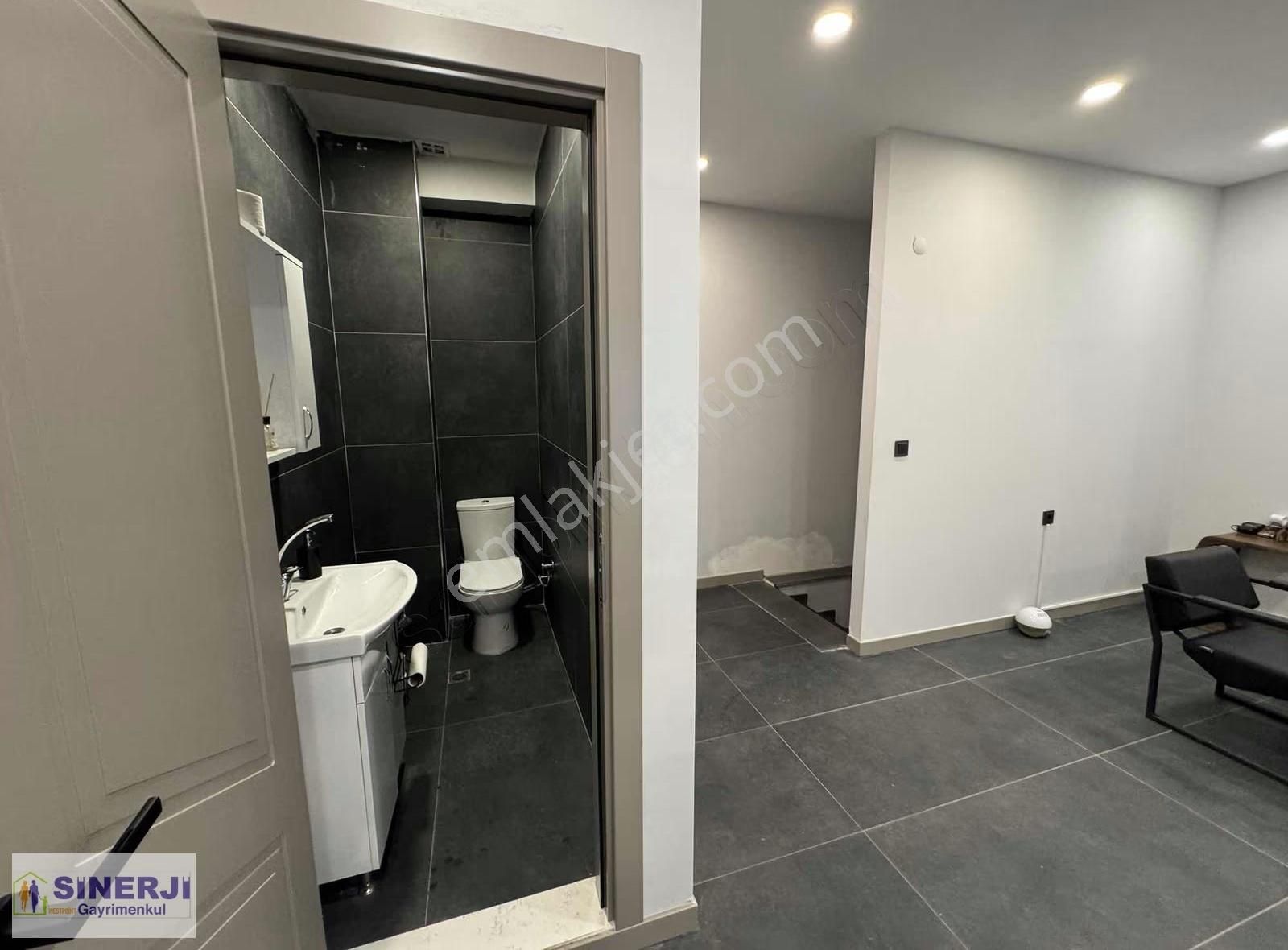 Nilüfer Westpoint Te Kiralık 2 Katlı Yapılı Dükkan - Görsel 5