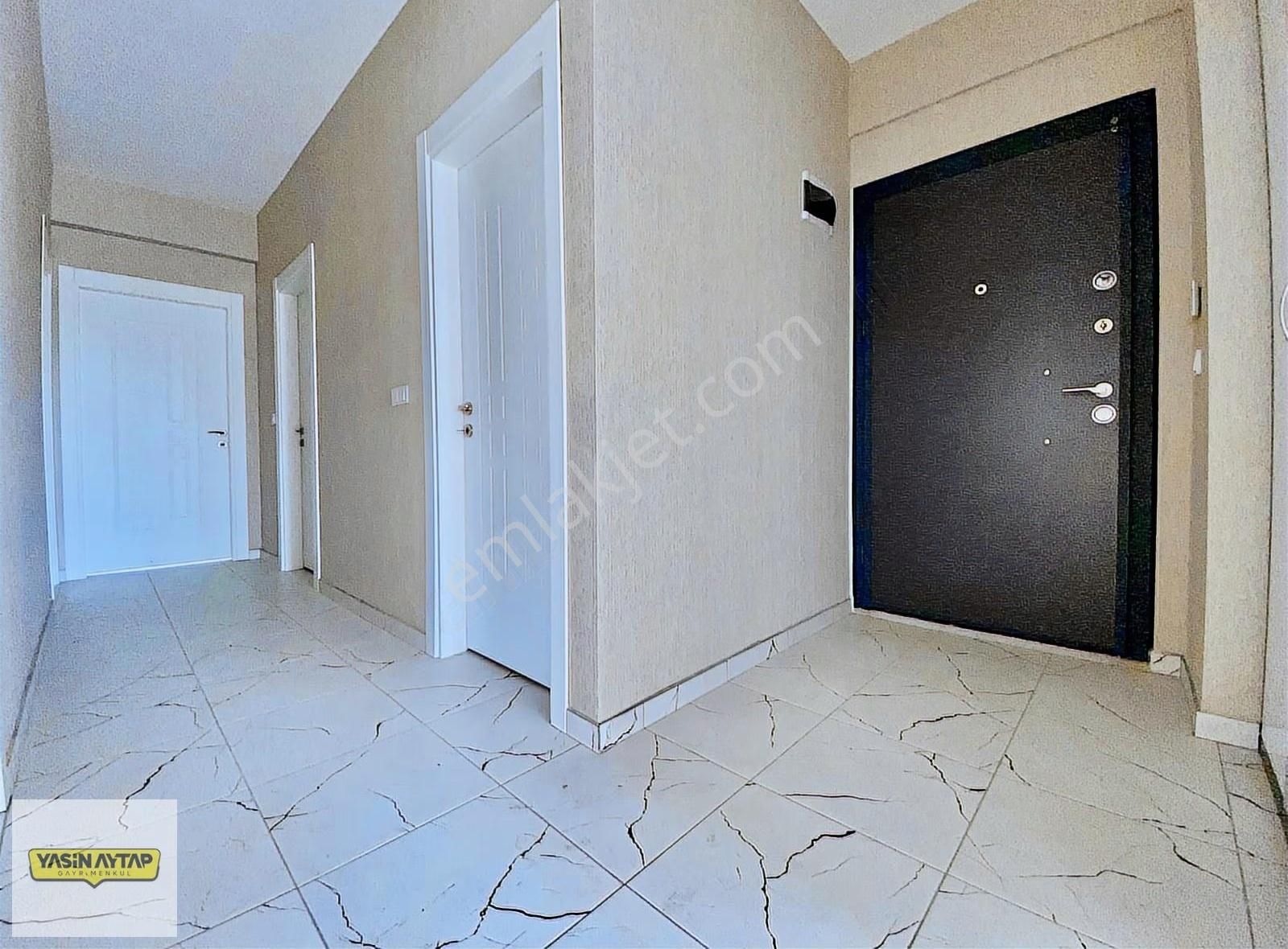 Akşemsettin Mah.´de Genç Osman Cd. Yakın Sıfır 3+1 Daire - Görsel 13